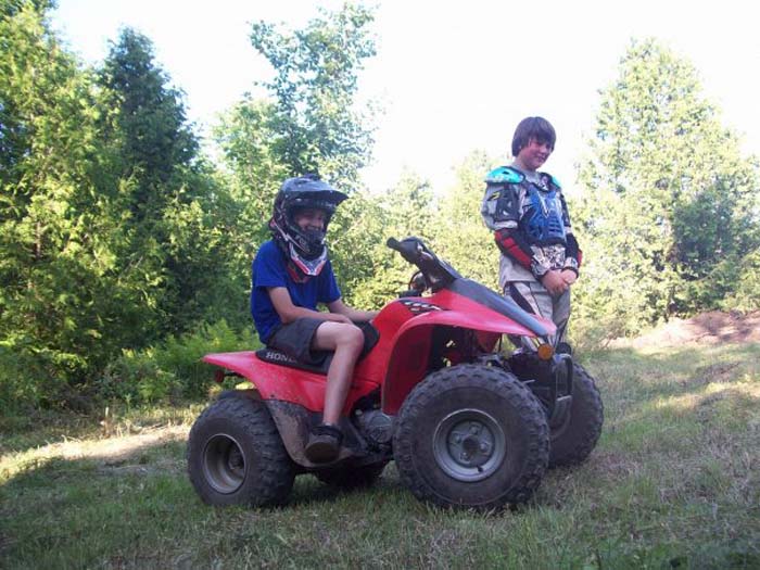 4952_1194533825862_1303948718_30568041_1439394_n